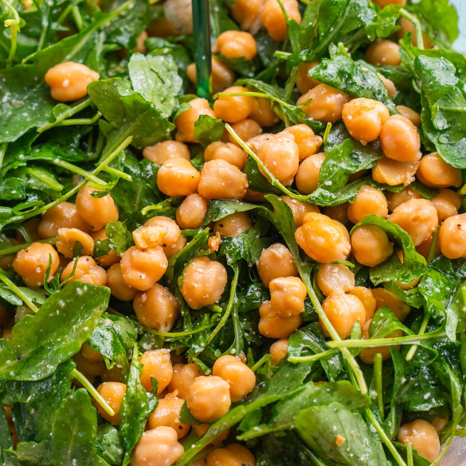 Easy Arugula Chickpea Salad: Perfect Lunch or Dinner Side